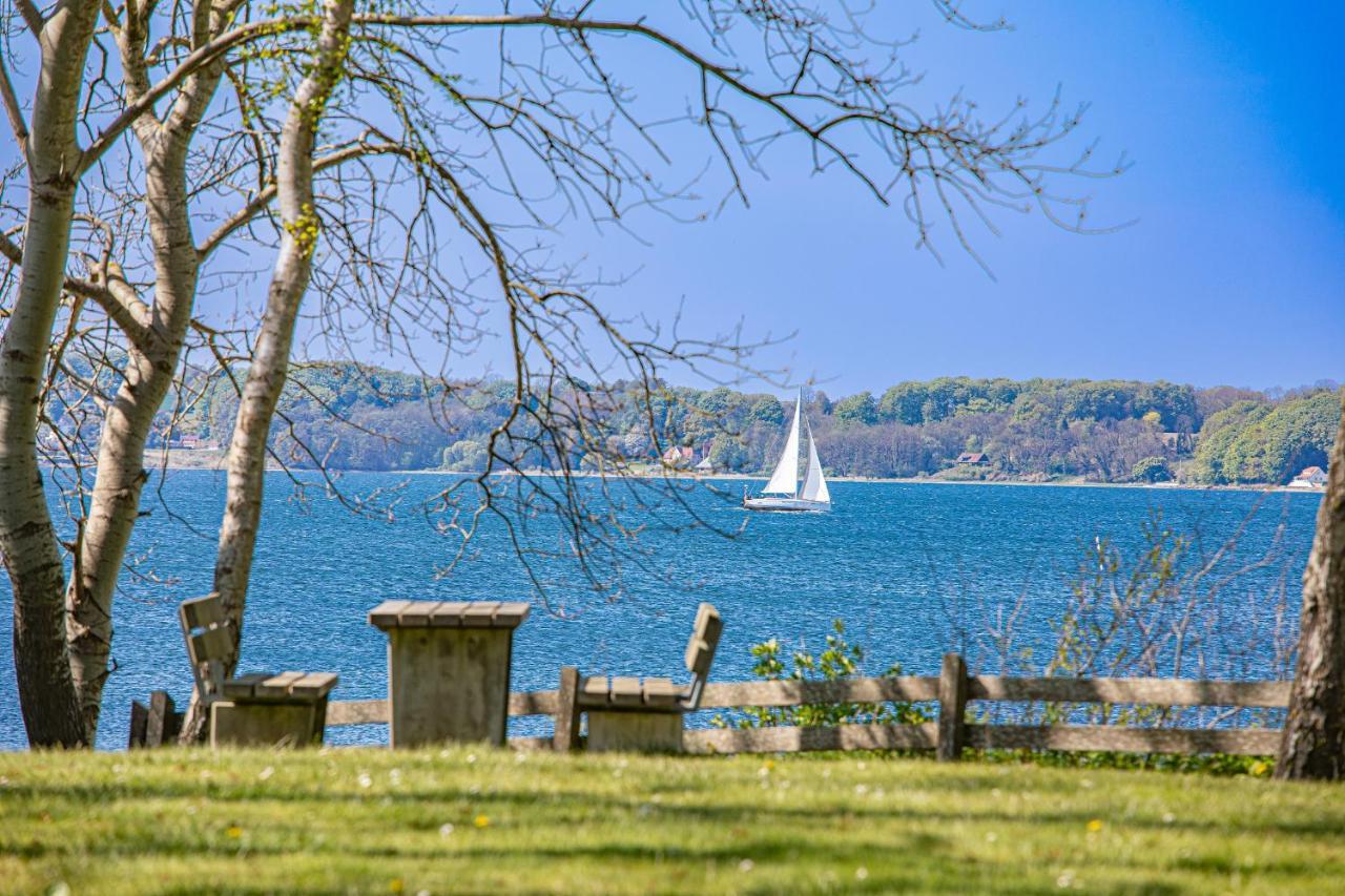 Fewo1846 - Sonne Und Meer - Kleines Studio-Apartment Mit Balkon Und Meerblick Glücksburg Buitenkant foto